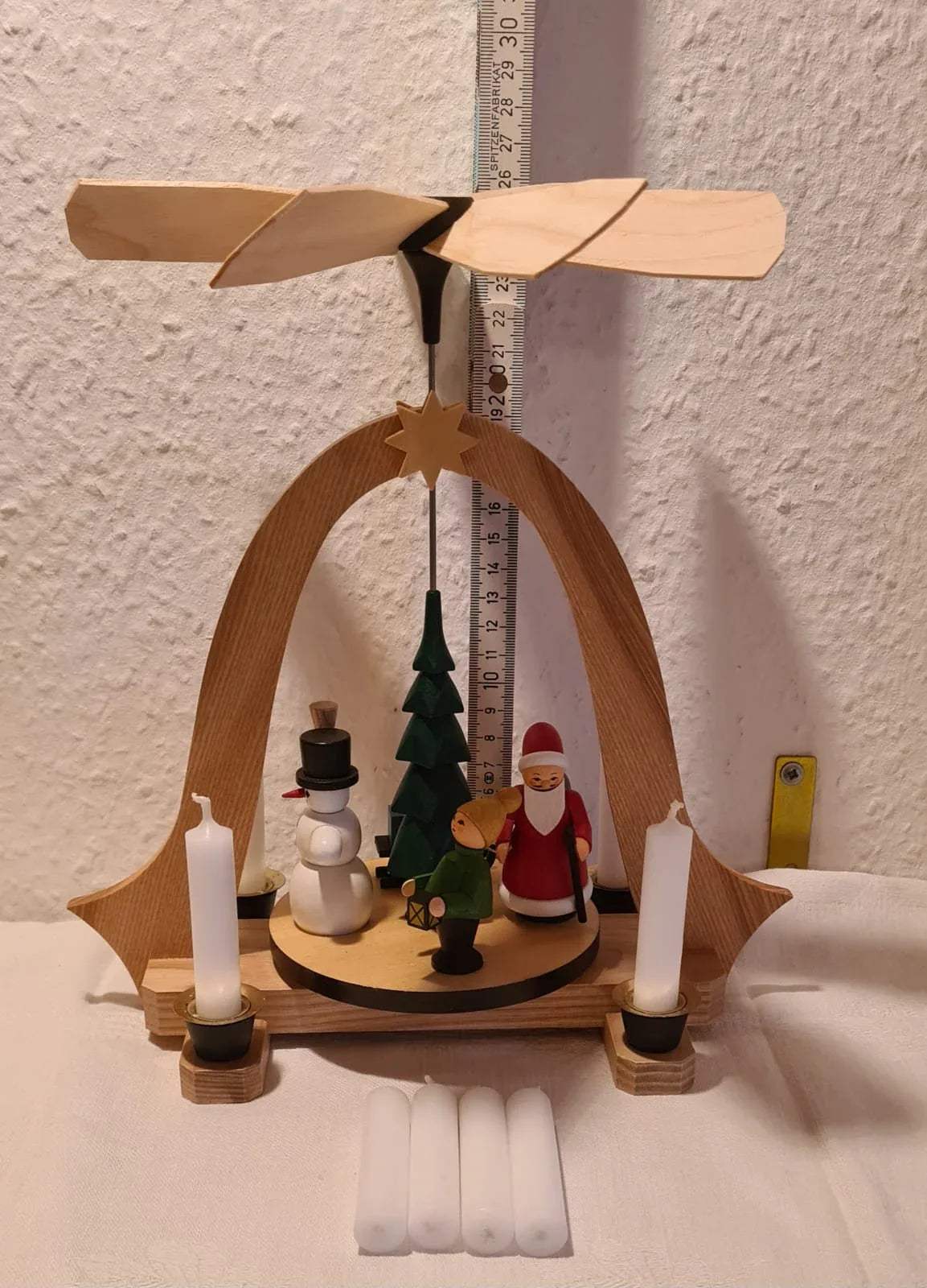 erzgebirgische Dregeno Pyramide "Weihnachtszeit" / Weihnachten Ergebirge