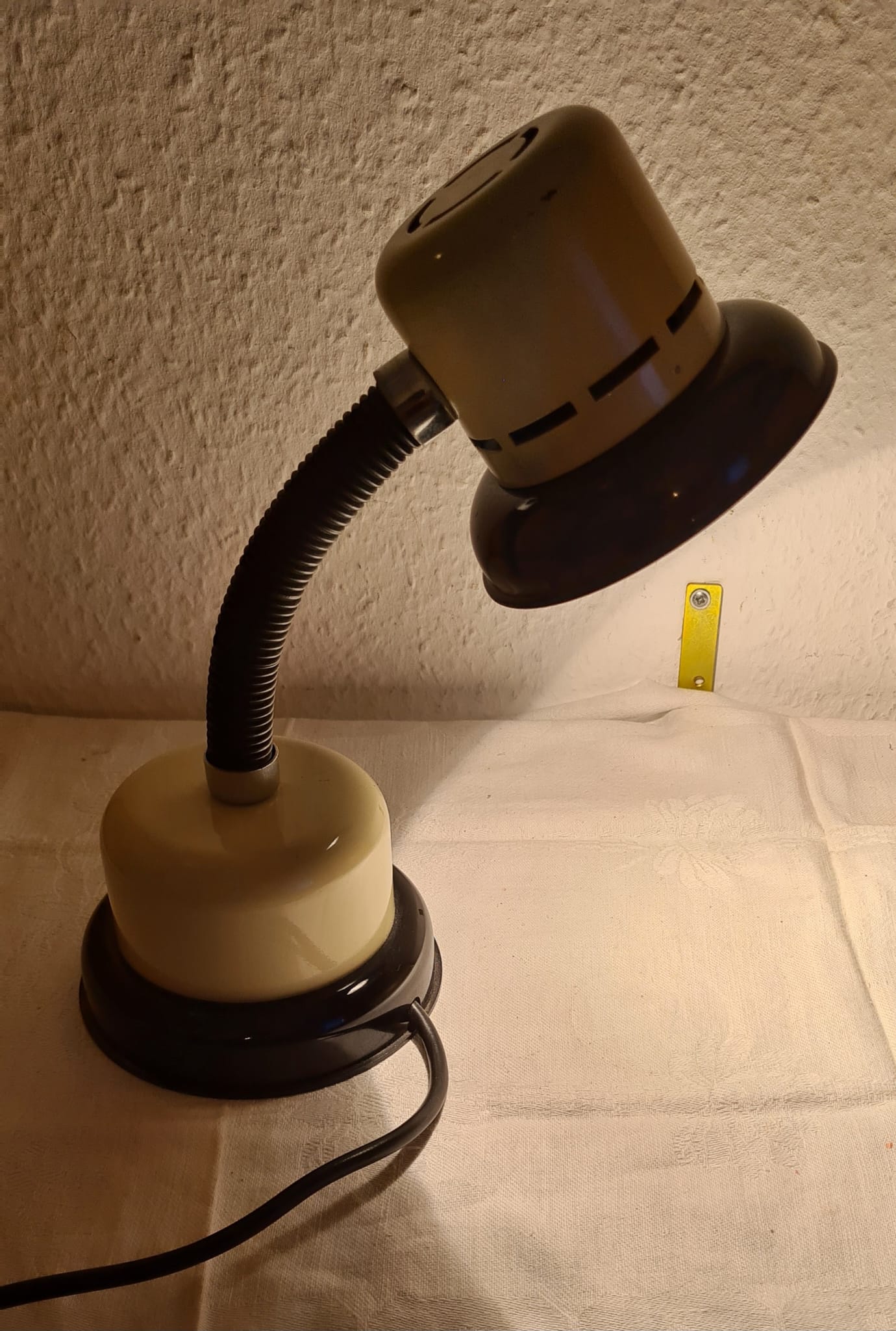 Alte DDR NARVA Halogenlampe, Werkstattlampe Typ 4850 ca. 1970