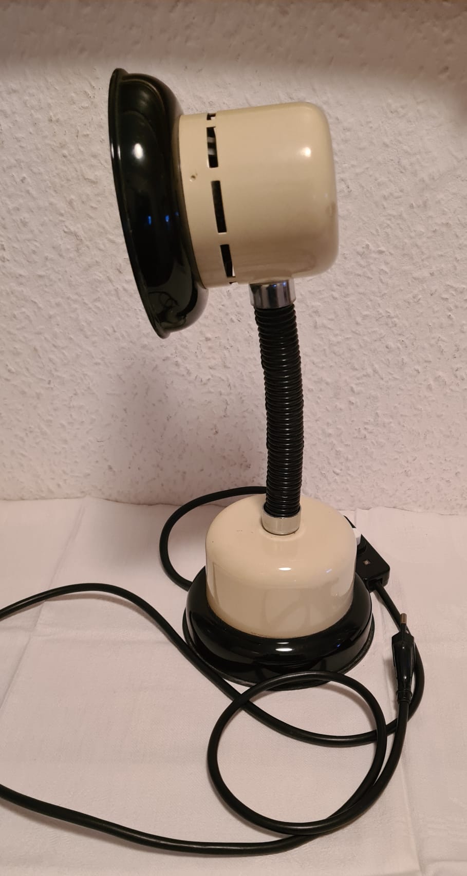 Alte DDR NARVA Halogenlampe, Werkstattlampe Typ 4850 ca. 1970