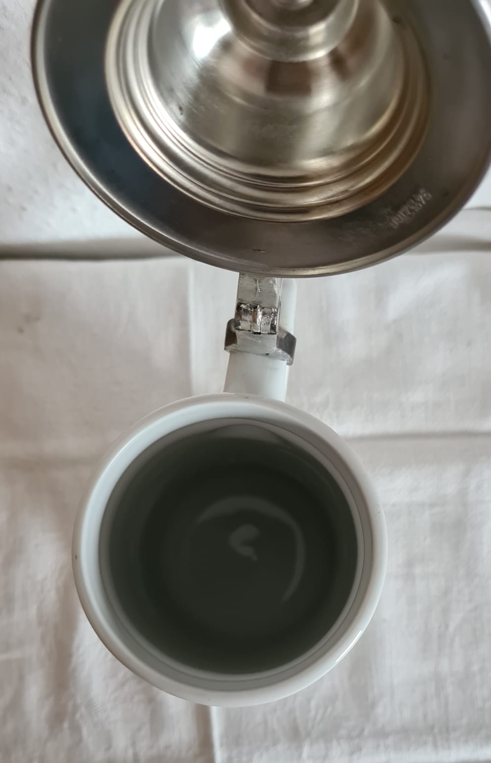 Porzellankrug mit Zinndeckel von Schönknecht Reichenbach Glück auf 80. Geburtstag, Bierkrug, Humpen