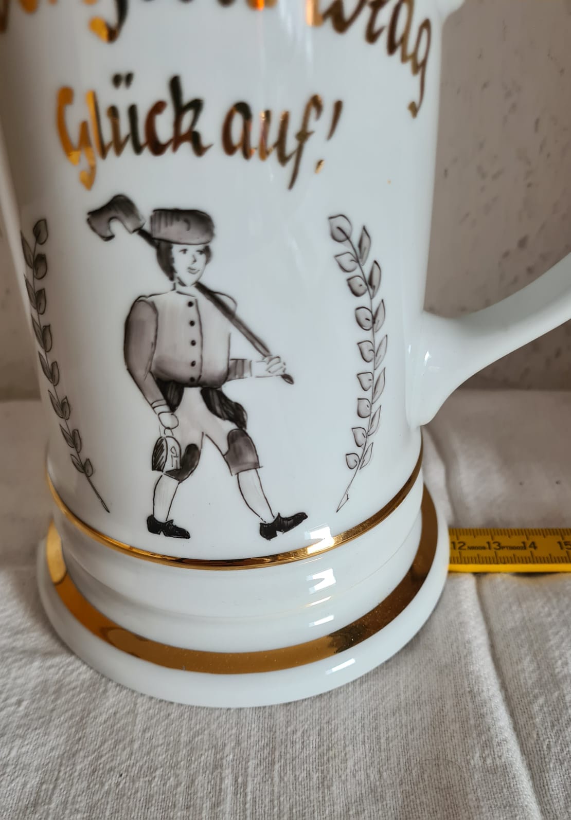 Porzellankrug mit Zinndeckel von Schönknecht Reichenbach Glück auf 80. Geburtstag, Bierkrug, Humpen