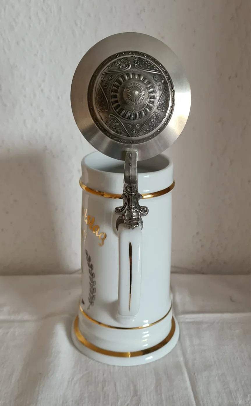 Porzellankrug mit Zinndeckel von Schönknecht Reichenbach Glück auf 80. Geburtstag, Bierkrug, Humpen