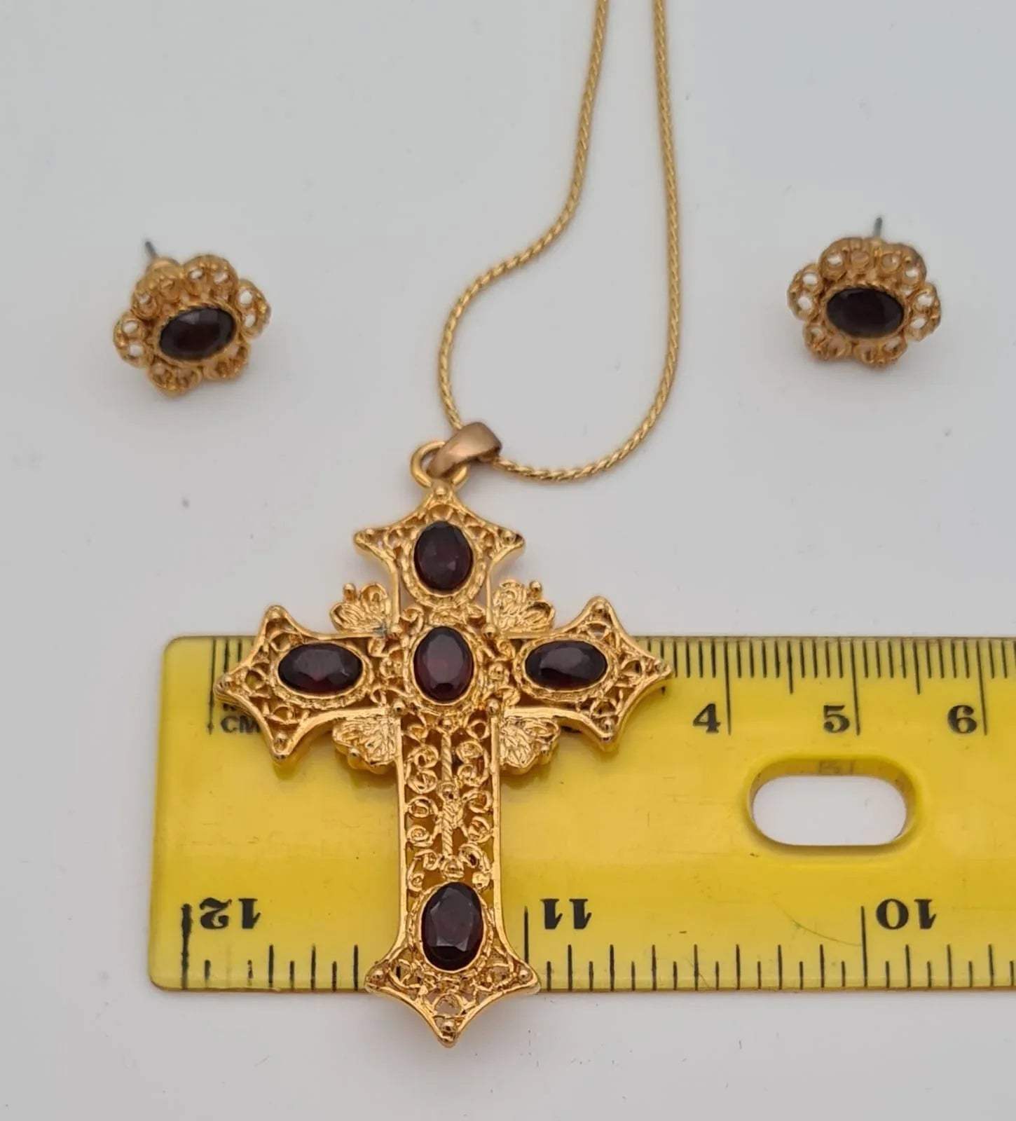 Halskette mit Ohrringen von Shinx vergoldet