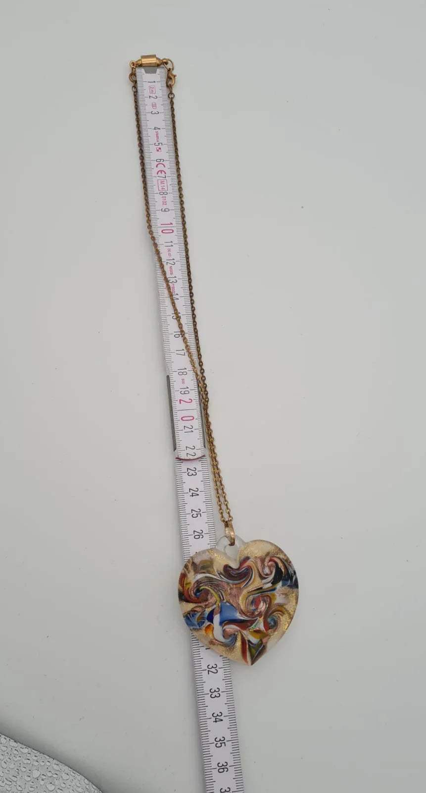 Kette mit Anhänger von Muranoglas 375er Gold, Kette aus Metall