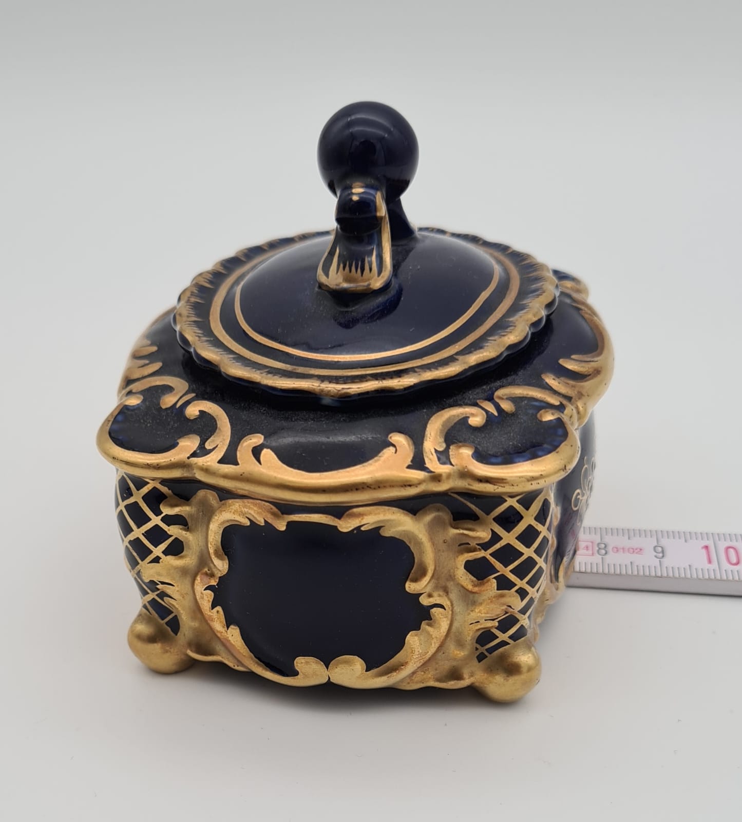Porzellan Deckeldose, Bonboniere von Rudolf Kämmerer, Dose echt Kobalt vergoldet