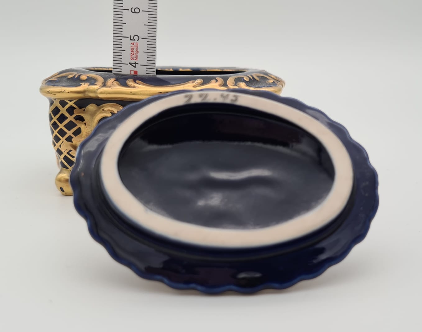 Porzellan Deckeldose, Bonboniere von Rudolf Kämmerer, Dose echt Kobalt vergoldet