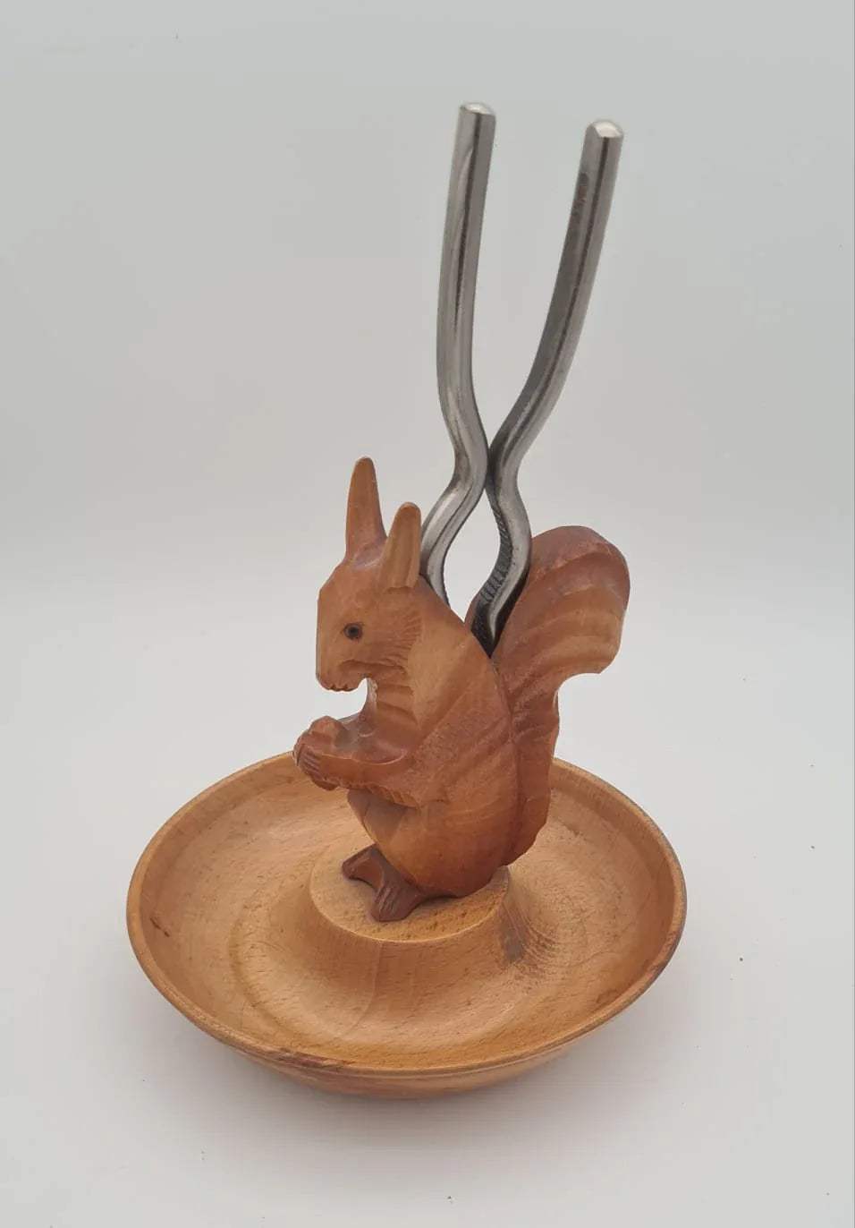 DDR Nussschale mit Naussknacker Eichhörnchen Erzgebirge
