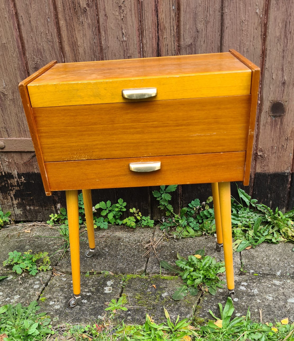 DDR Nähschränkchen Ernst Strauss KG Thüringen, Nähkästchen