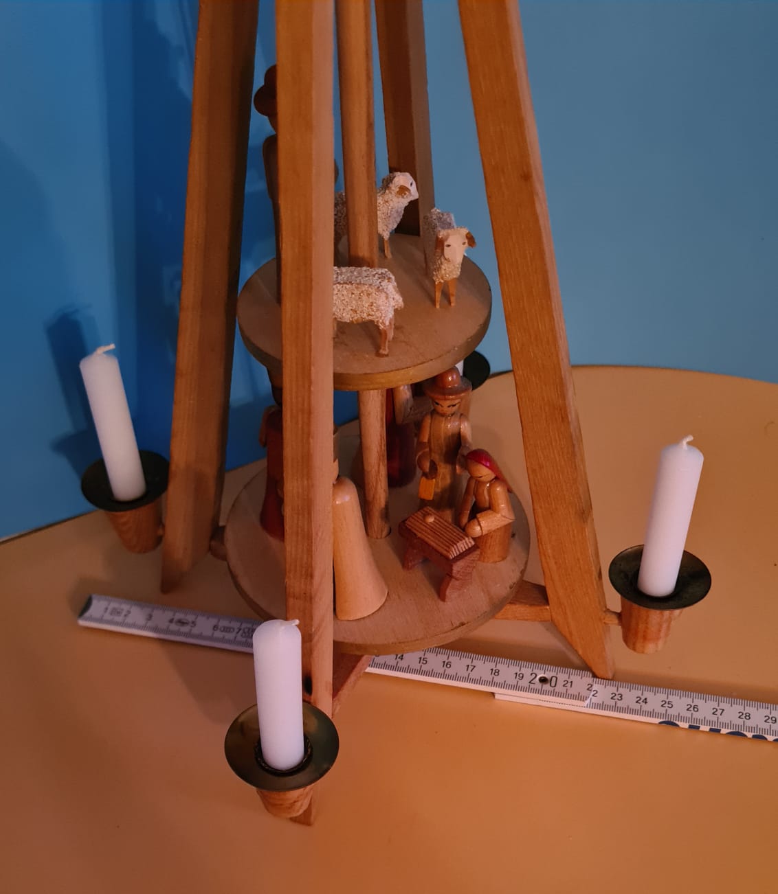 Alte erzgebirgische Weihnachtspyramide Kunstgewerbe Geschwister Schreiter