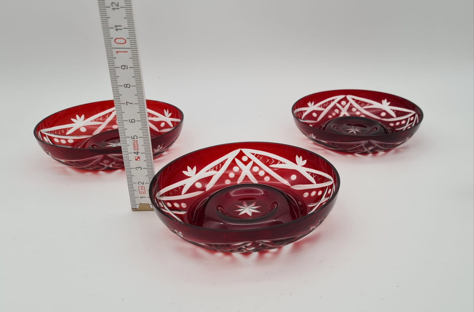 Kristallglas Tassen mit Untertassen in Rot 3er-Set, Bleikristall Teetassen