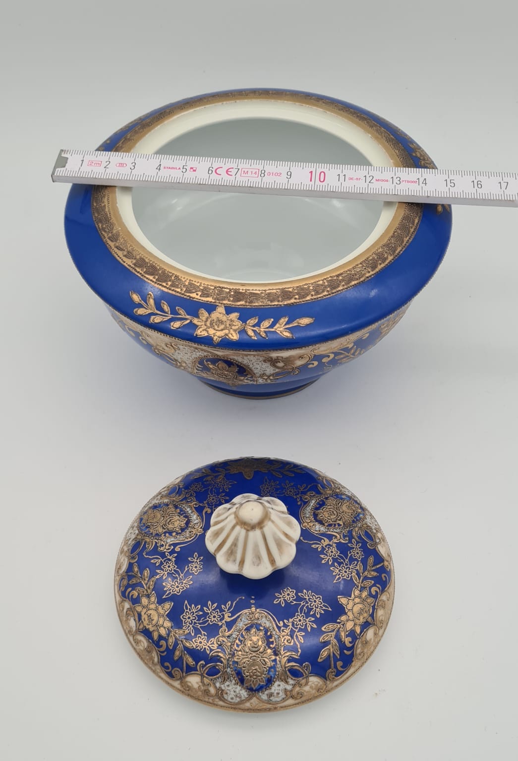 Deckeldose Meito Porzellan Japan handbemalt, Bonboniere