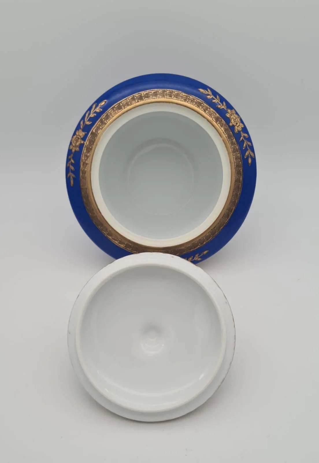 Deckeldose Meito Porzellan Japan handbemalt, Bonboniere