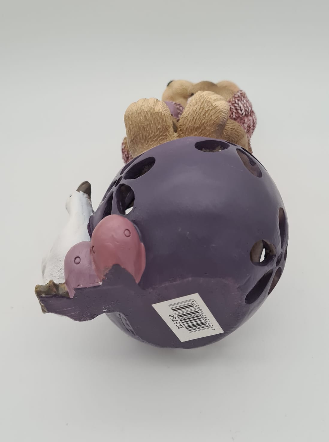 Osterhäsin auf Kugel aus Kunststoff, Osterdekoration