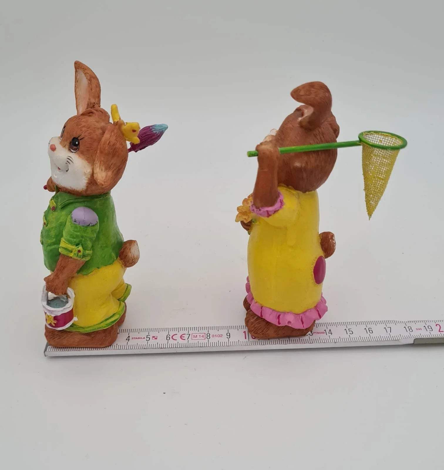 Keramik Osterhase und Osterhäsin OVP, Osterdekoration