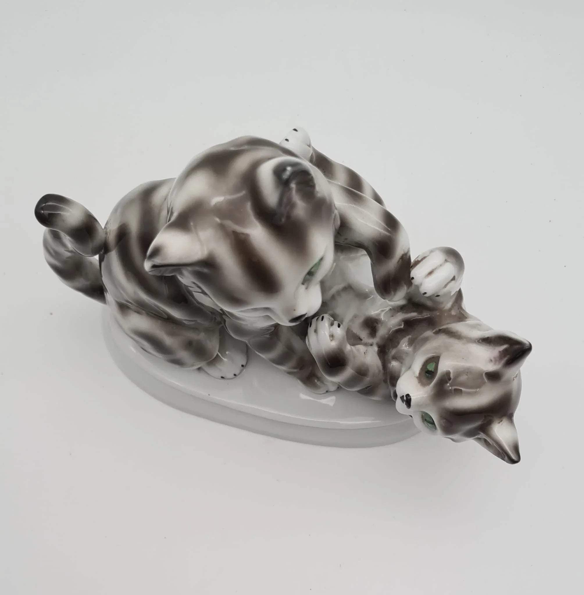 Porzellanfigur Katzen Gräfenthal C. Scheidig, Katzenfigur aus Porzellan