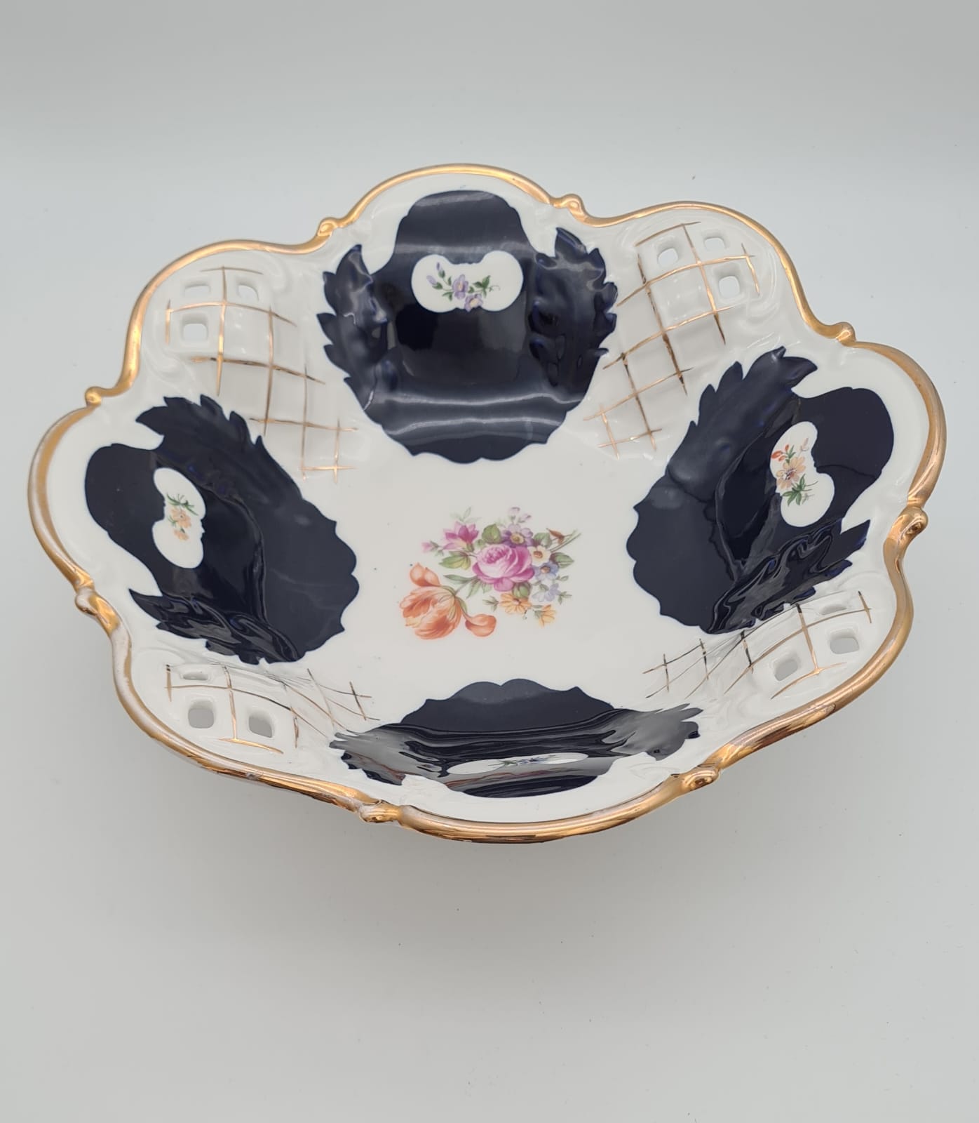 Prunkschale Reichenbacher Porzellan Fine China GDR Kobaltblau vergoldet, Schale, Obstschale