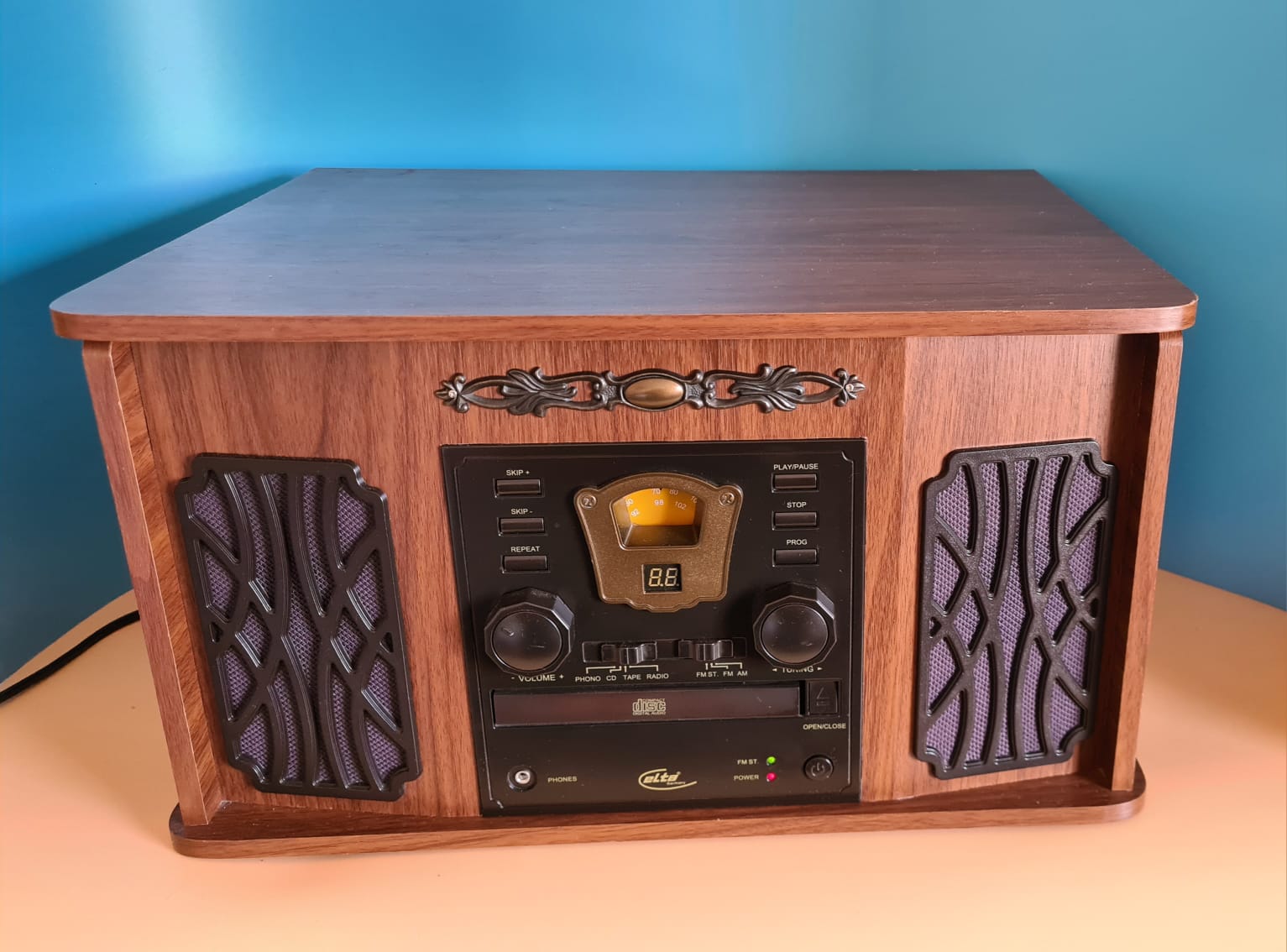 Radio, Plattenspieler, Kassettenrecorder, CD-Spieler Elta Classic Audio