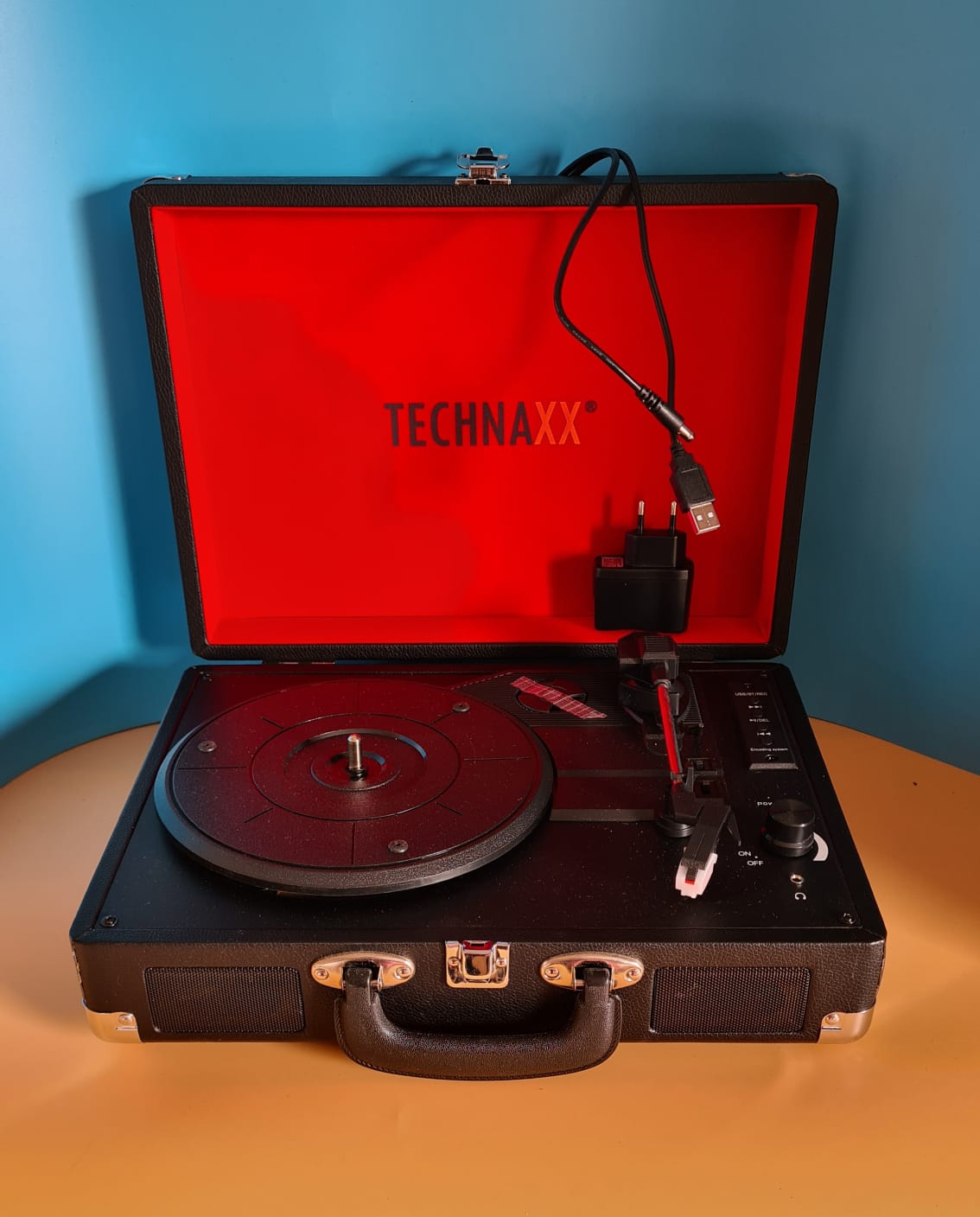 digitaler Plattenspieler Technaxx Koffer, Plattenspielkoffer