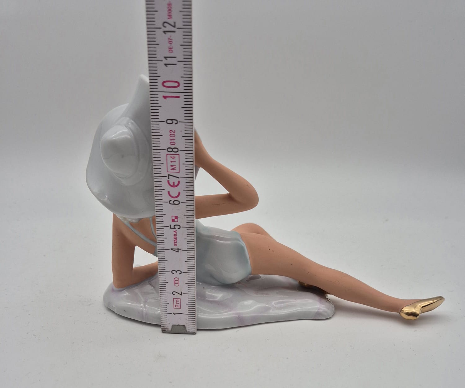 Porzellanfigur Frau im Badeanzug mit Hut Wagner & Apel