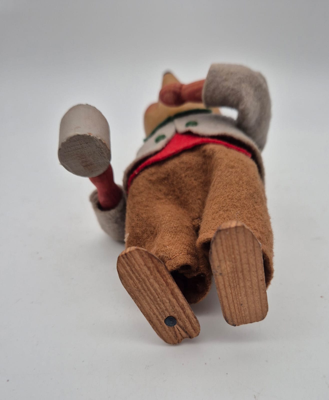 Altes Spielzeug Mecki mit Bierhumpen