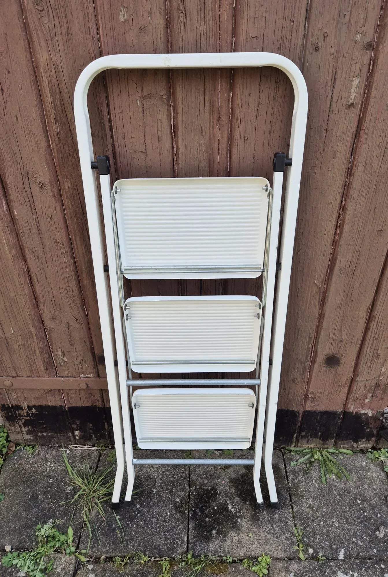 Hailo Klapptritt, Trittleiter, 3-stufen Leiter