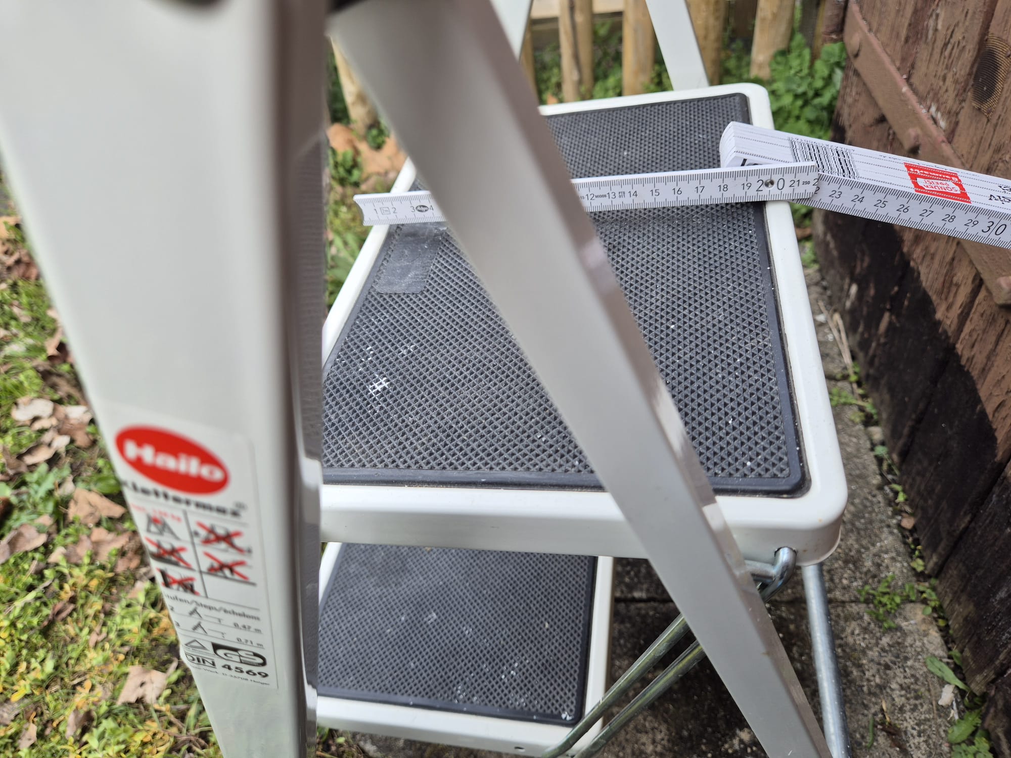 Hailo Klapptritt, Trittleiter, 2-stufen Leiter