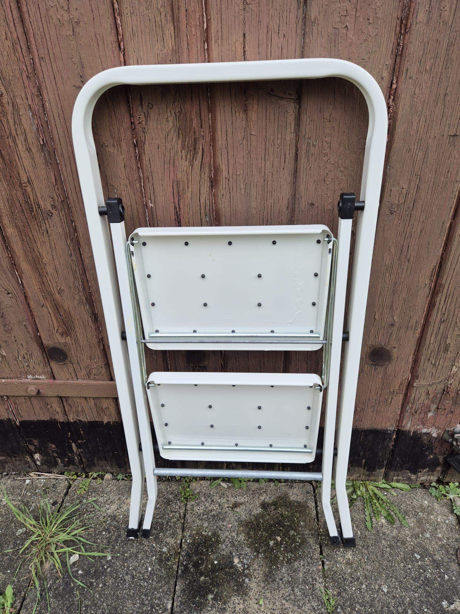 Hailo Klapptritt, Trittleiter, 2-stufen Leiter