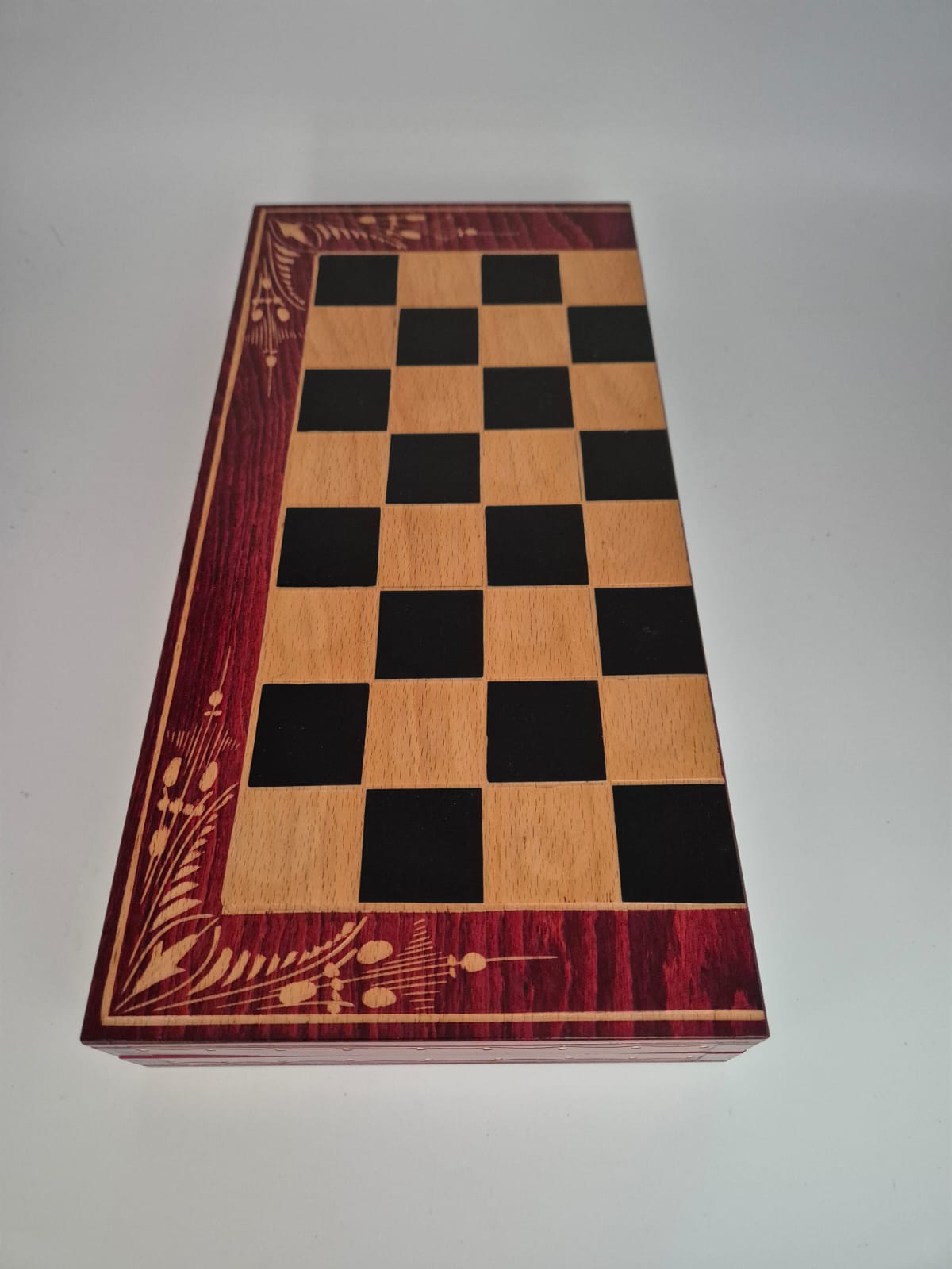Schach- und Backgammonbrett aus Holz handgefertigt, Schachspiel