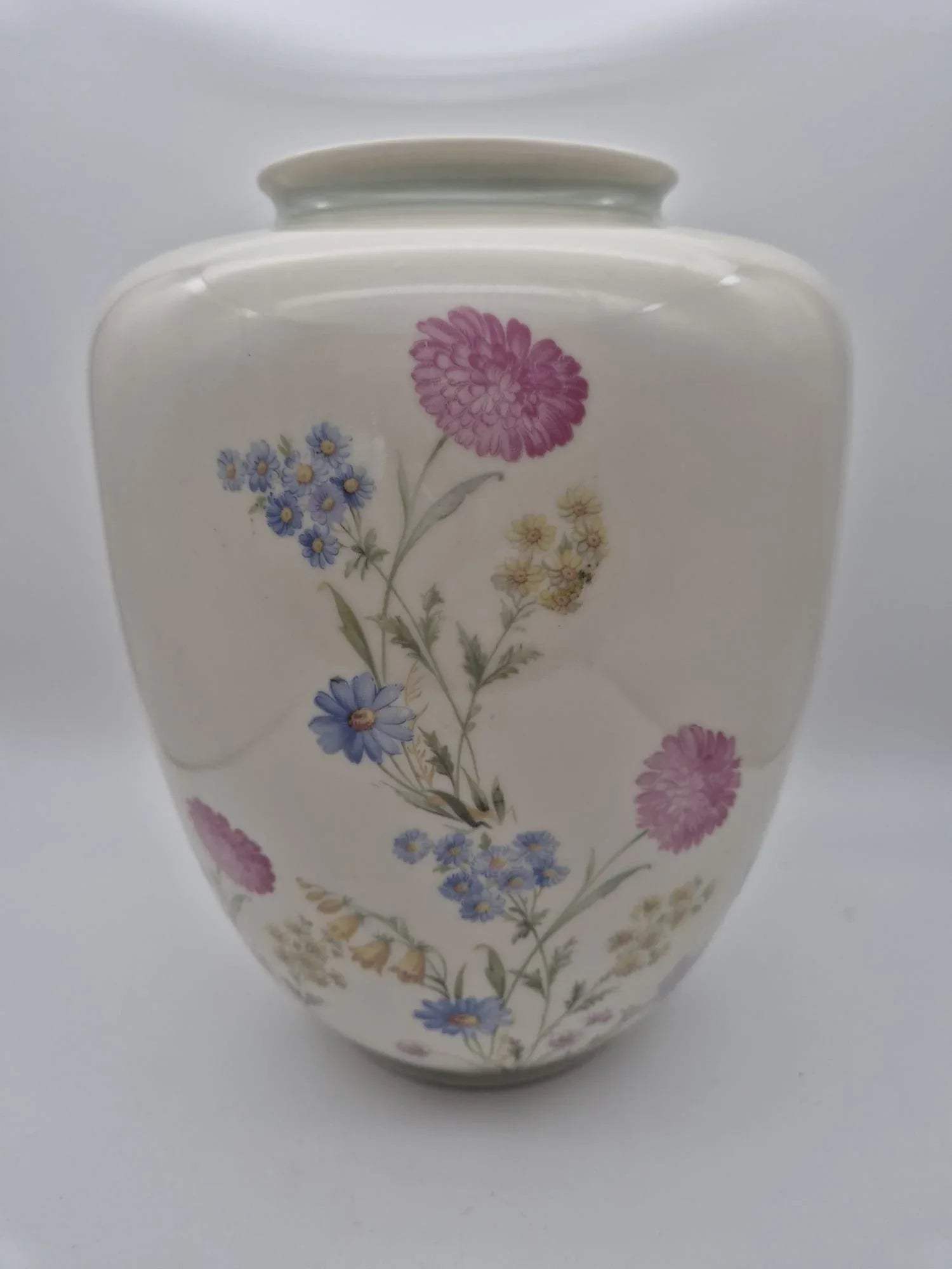Vase Reichenbacher Porzellan mit Blumenmuster, Porzellanvase, Blumenvase