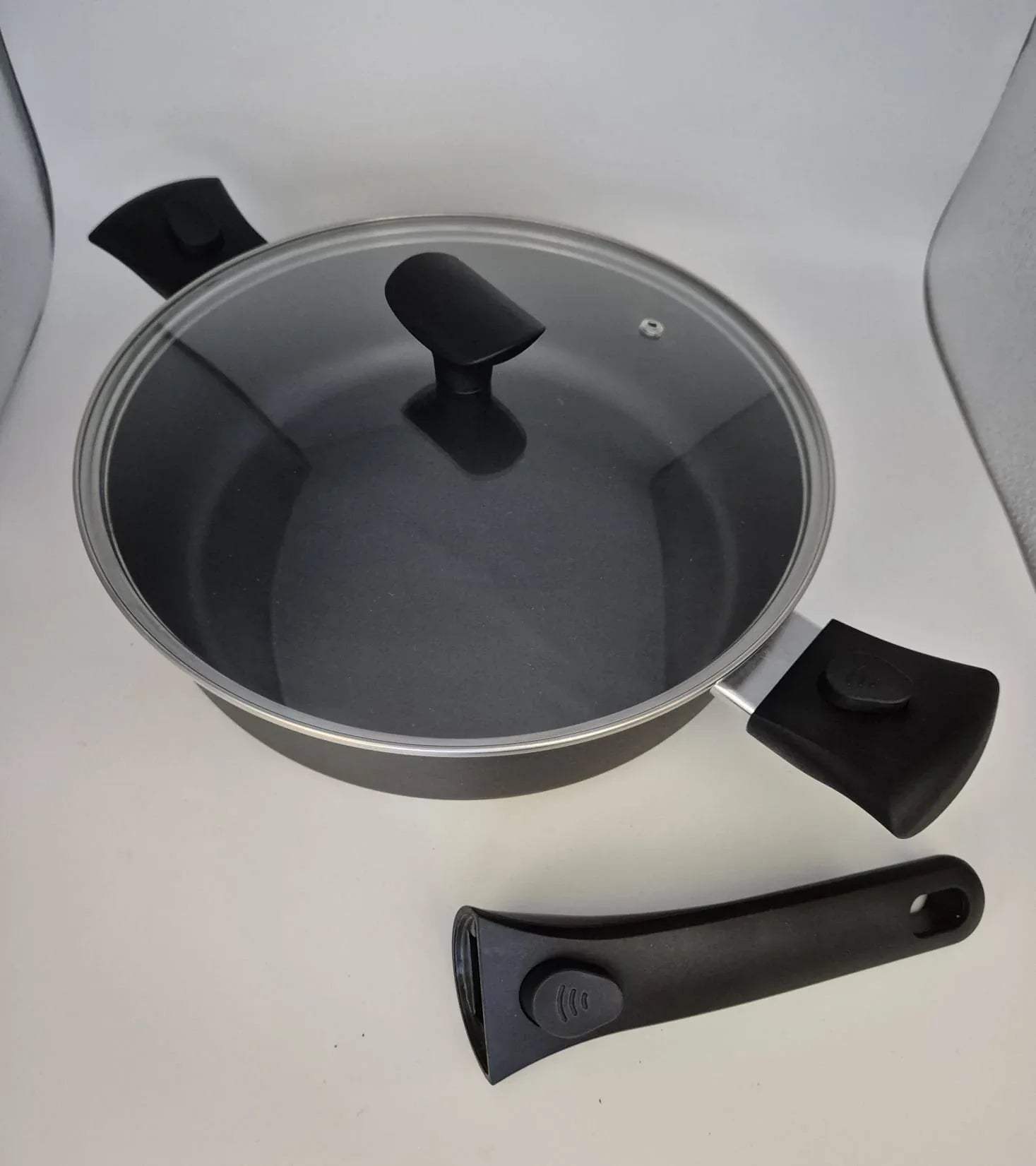 KRÜGER ALUGUSS-SERVIERPFANNE MIT GLASDECKEL – Ø 28 CM
