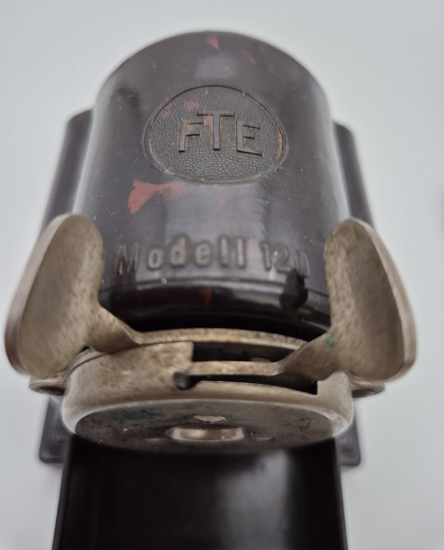 Vintage BSM FTE Modell 120 Bleistiftspitzer mit Tischhalterung
