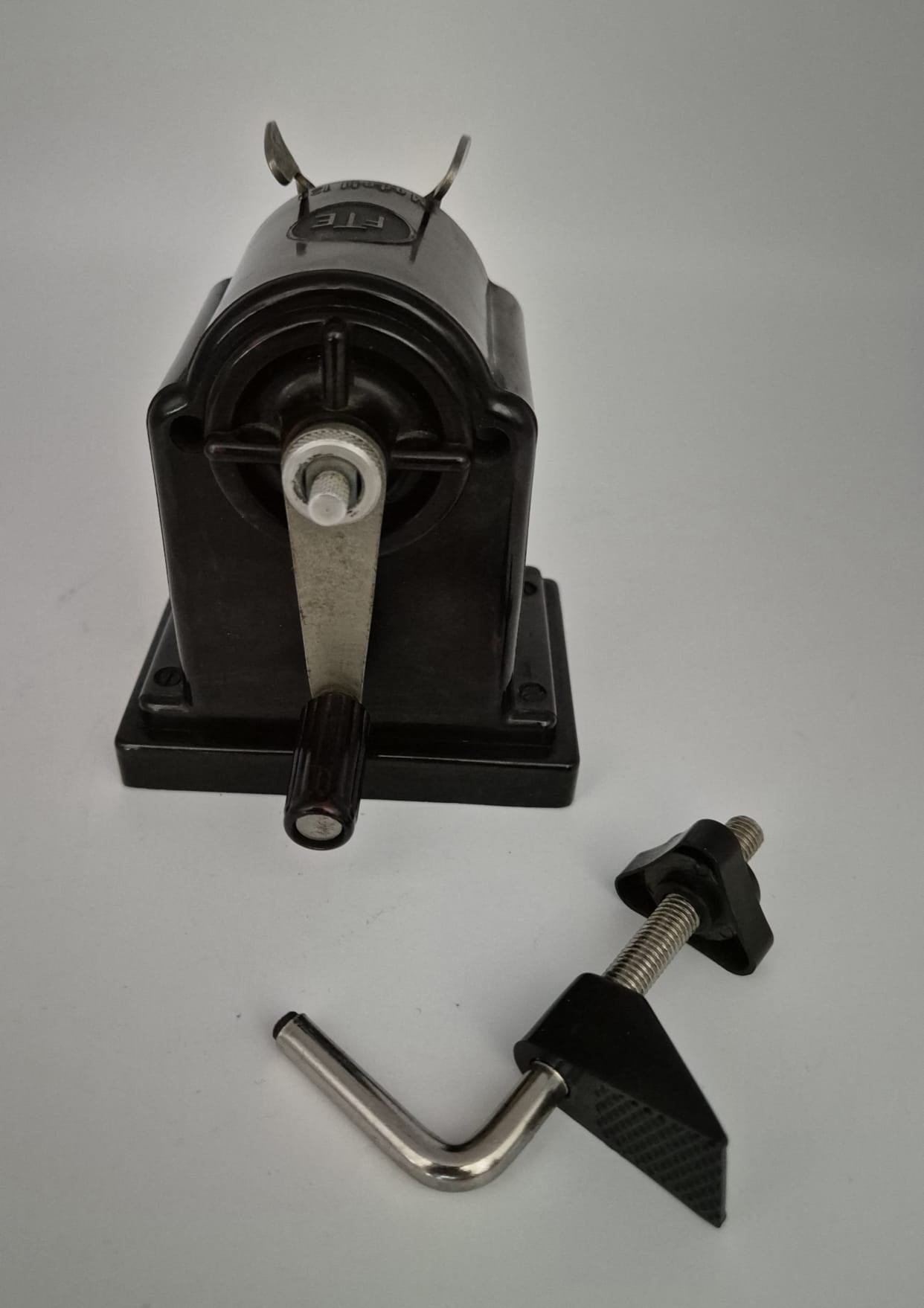 Vintage BSM FTE Modell 120 Bleistiftspitzer mit Tischhalterung