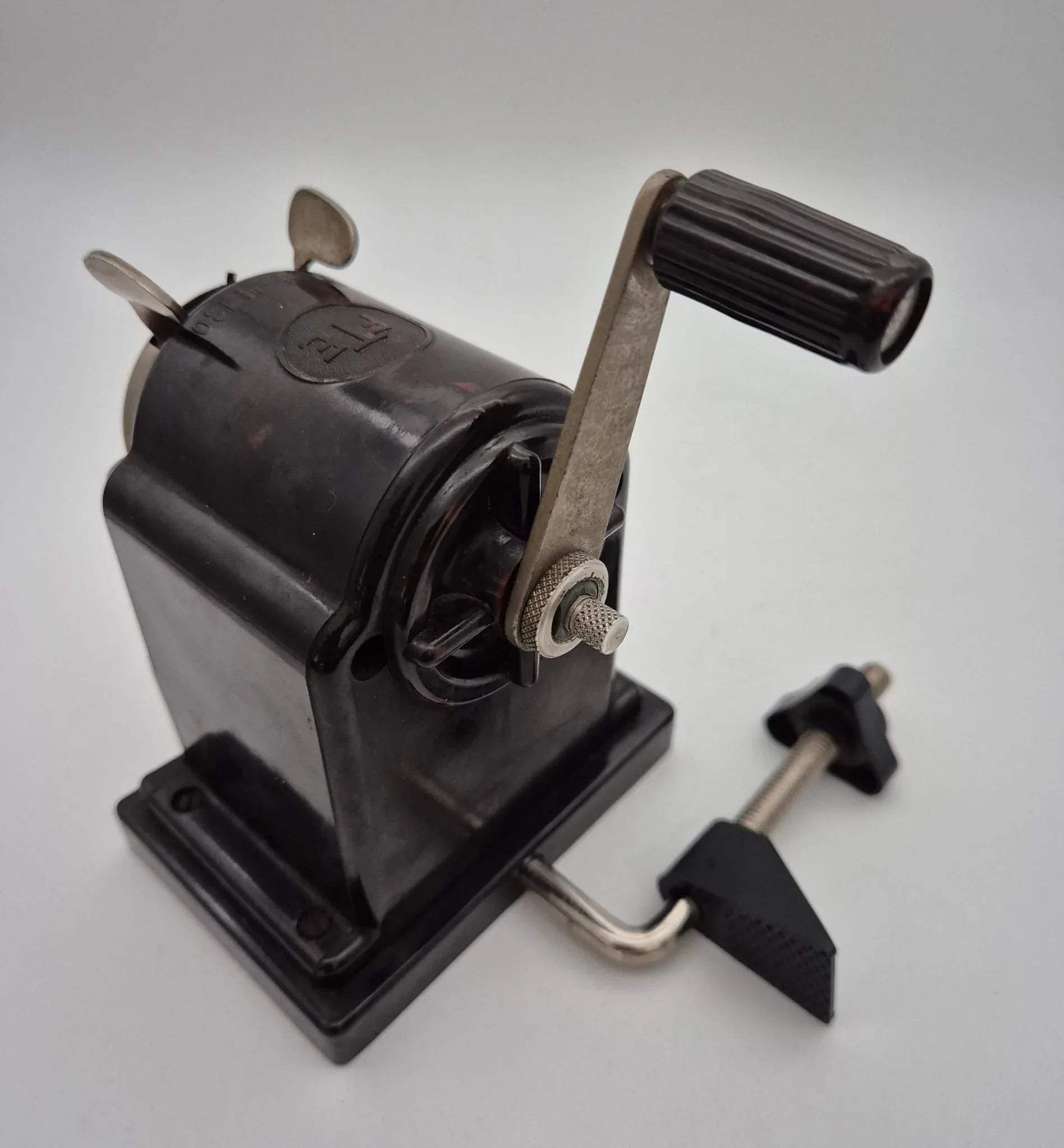 Vintage BSM FTE Modell 120 Bleistiftspitzer mit Tischhalterung