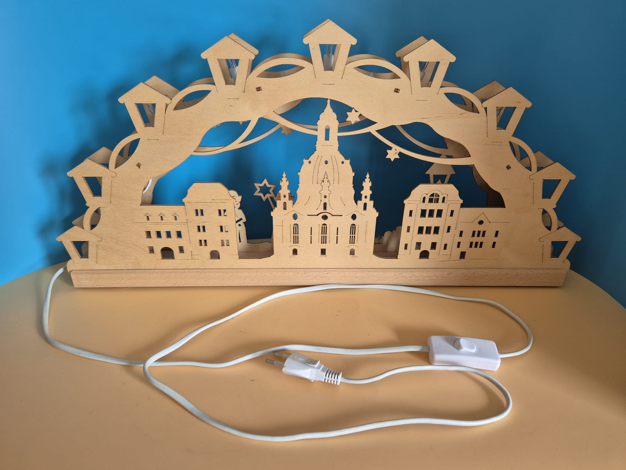Lichterbogen Erzgebirge Motiv Frauenkirche Dresden – 10-flammig Originalverpackt