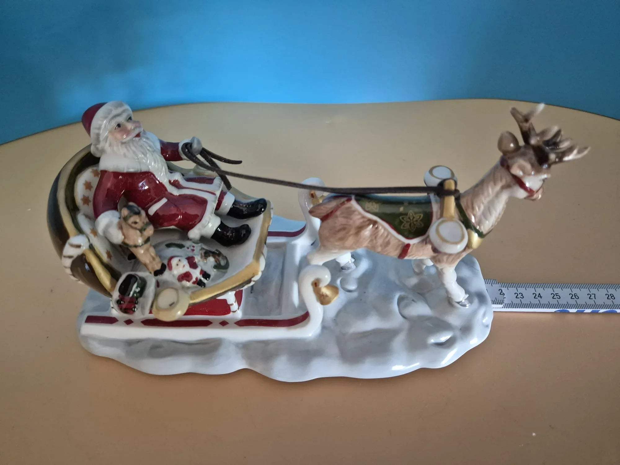 Villeroy & Boch Porzellanfigur „Schlitten mit Hirsch“ – Nostalgic Market