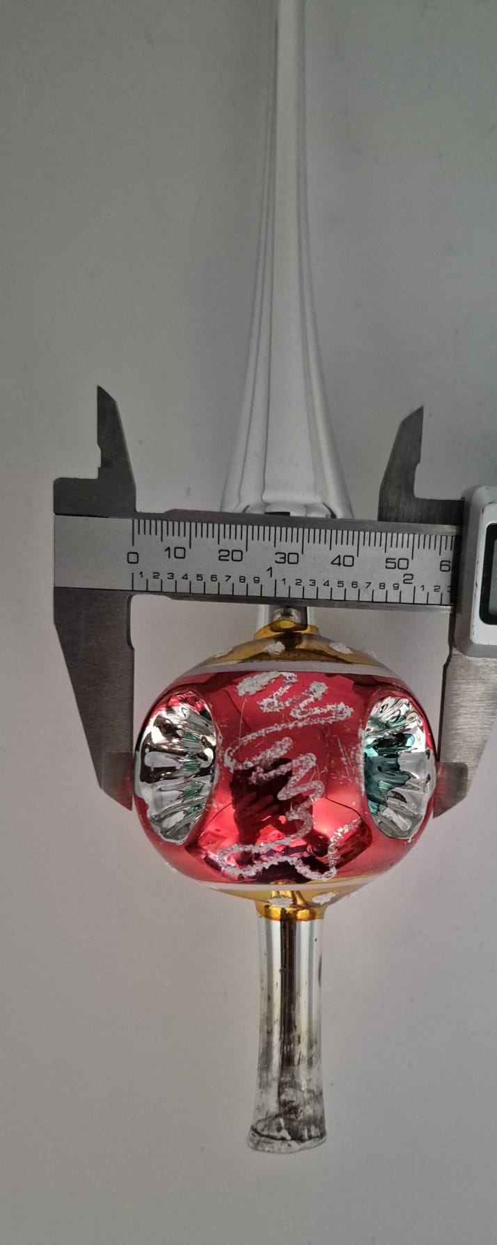 Christbaumspitze mit Kugel und Reflexdekor