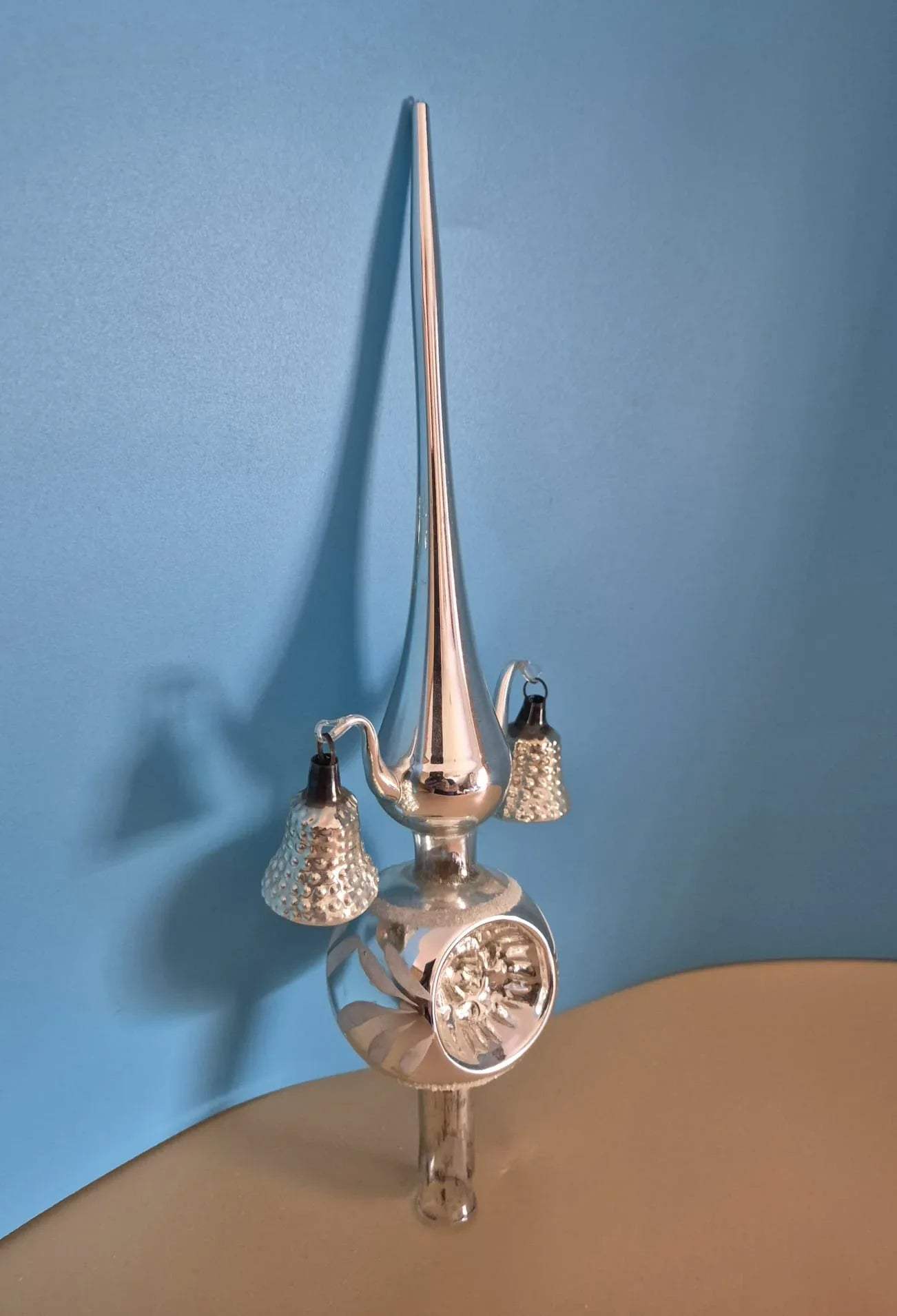 Christbaumspitze Silber mit Glocken und Reflexdekor