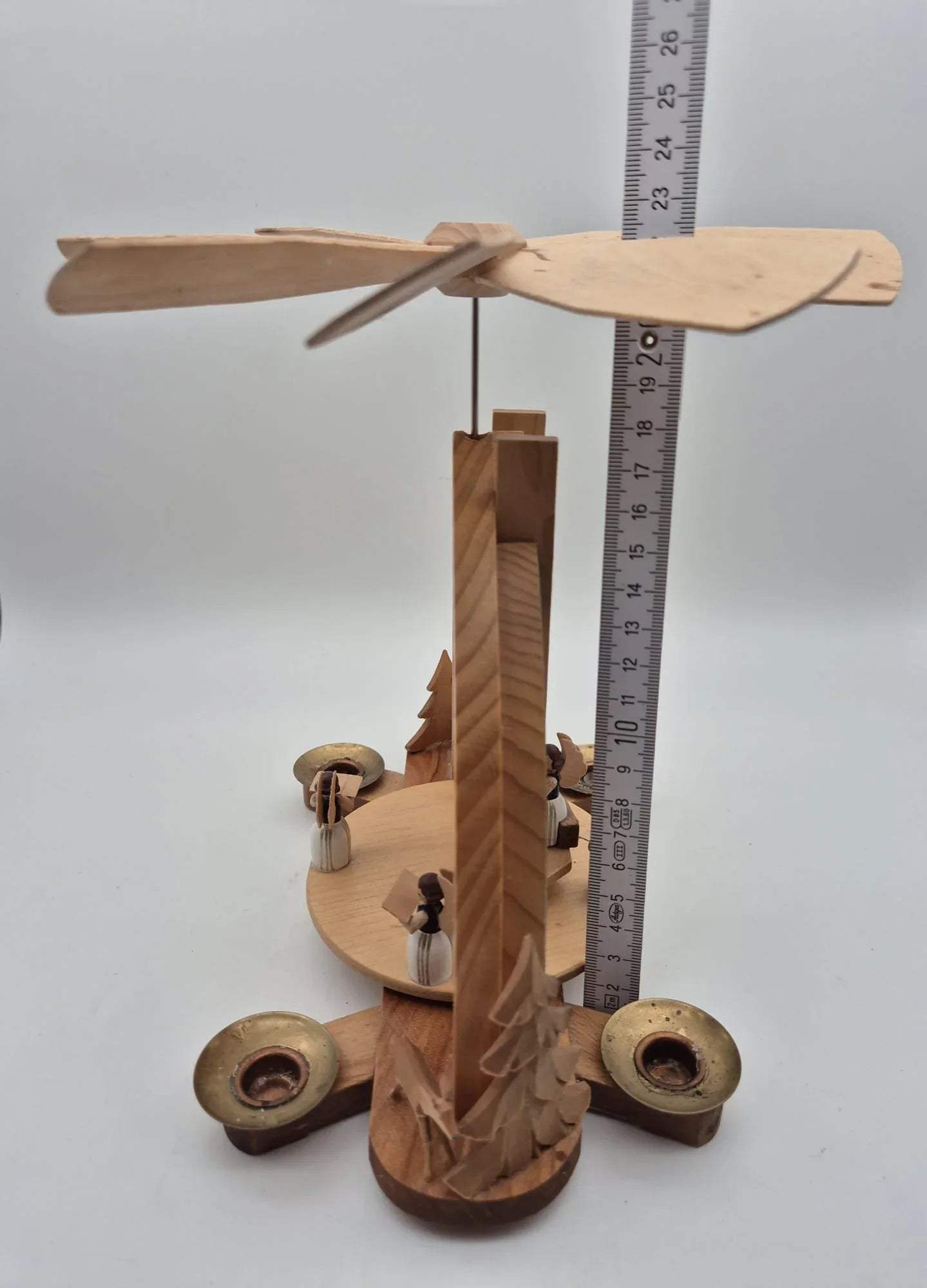 Expertic Holzpyramide „Dom-Pyramide“ mit Engel und Rehen