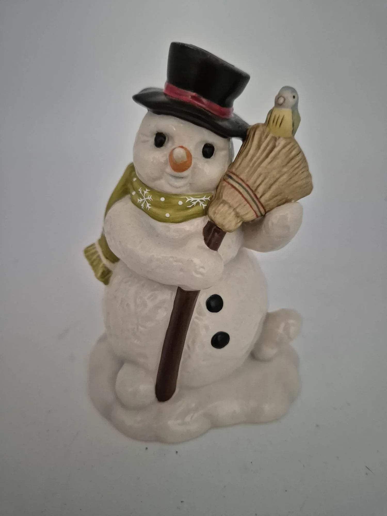Goebel Porzellanfigur Schneemann „Hallo kleiner Freund“