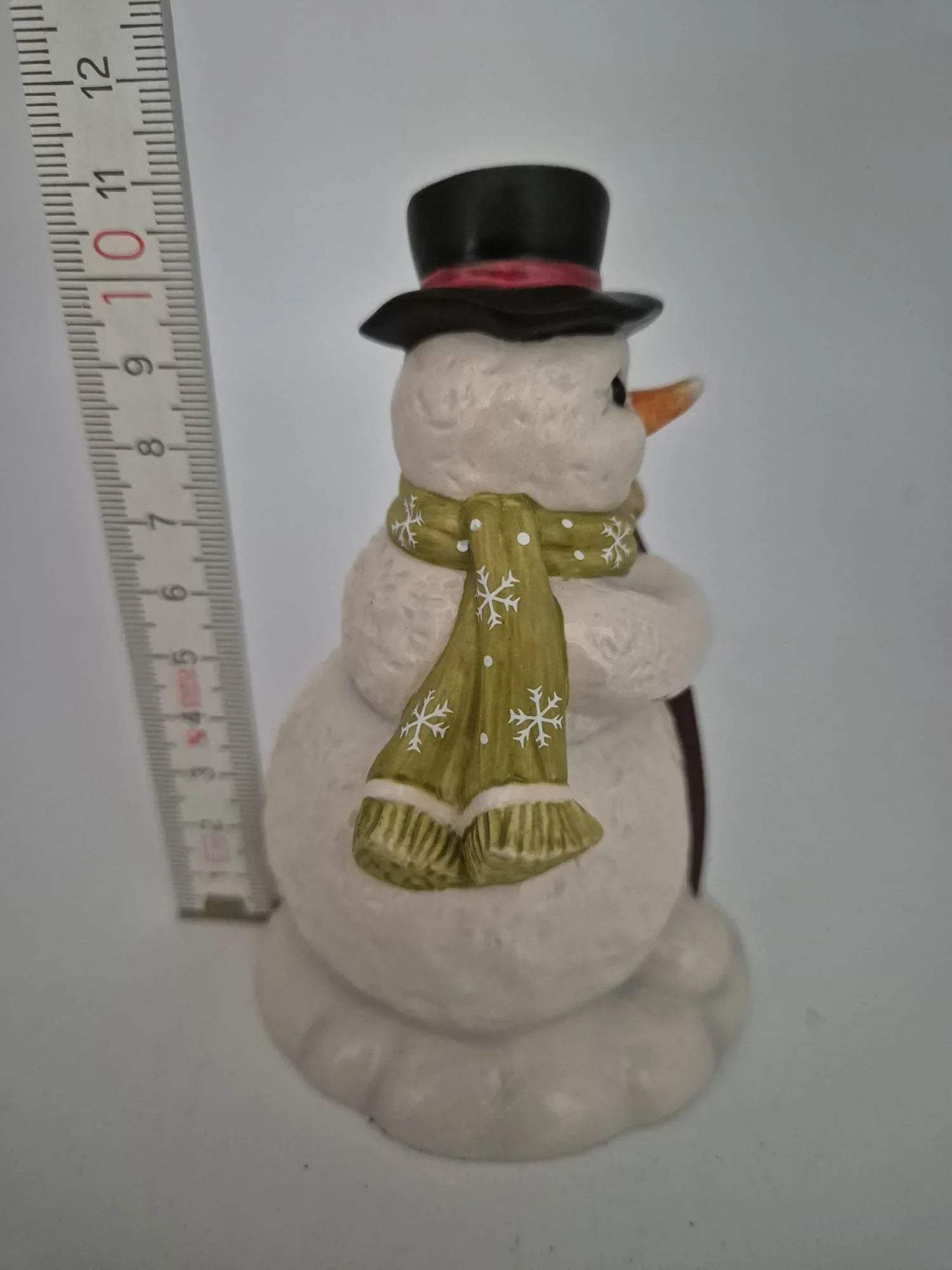 Goebel Porzellanfigur Schneemann „Hallo kleiner Freund“
