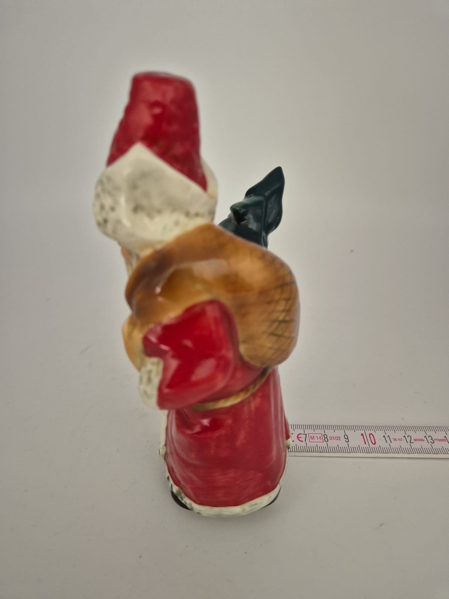 Porzellanfigur Weihnachtsmann mit Tanne