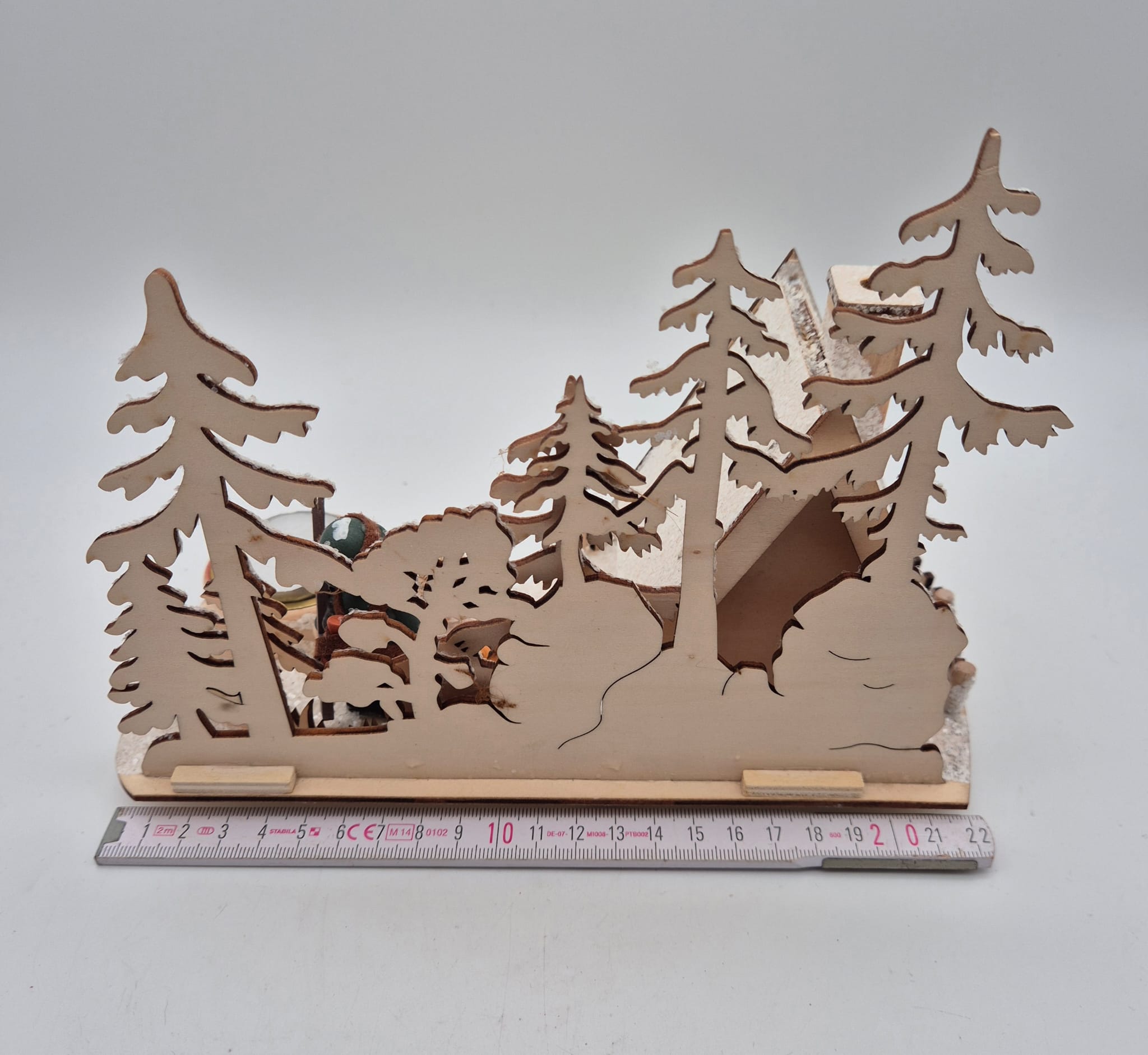 Holz-Teelichthalter Winterlandschaft mit Räucherhäuschen – Amsel