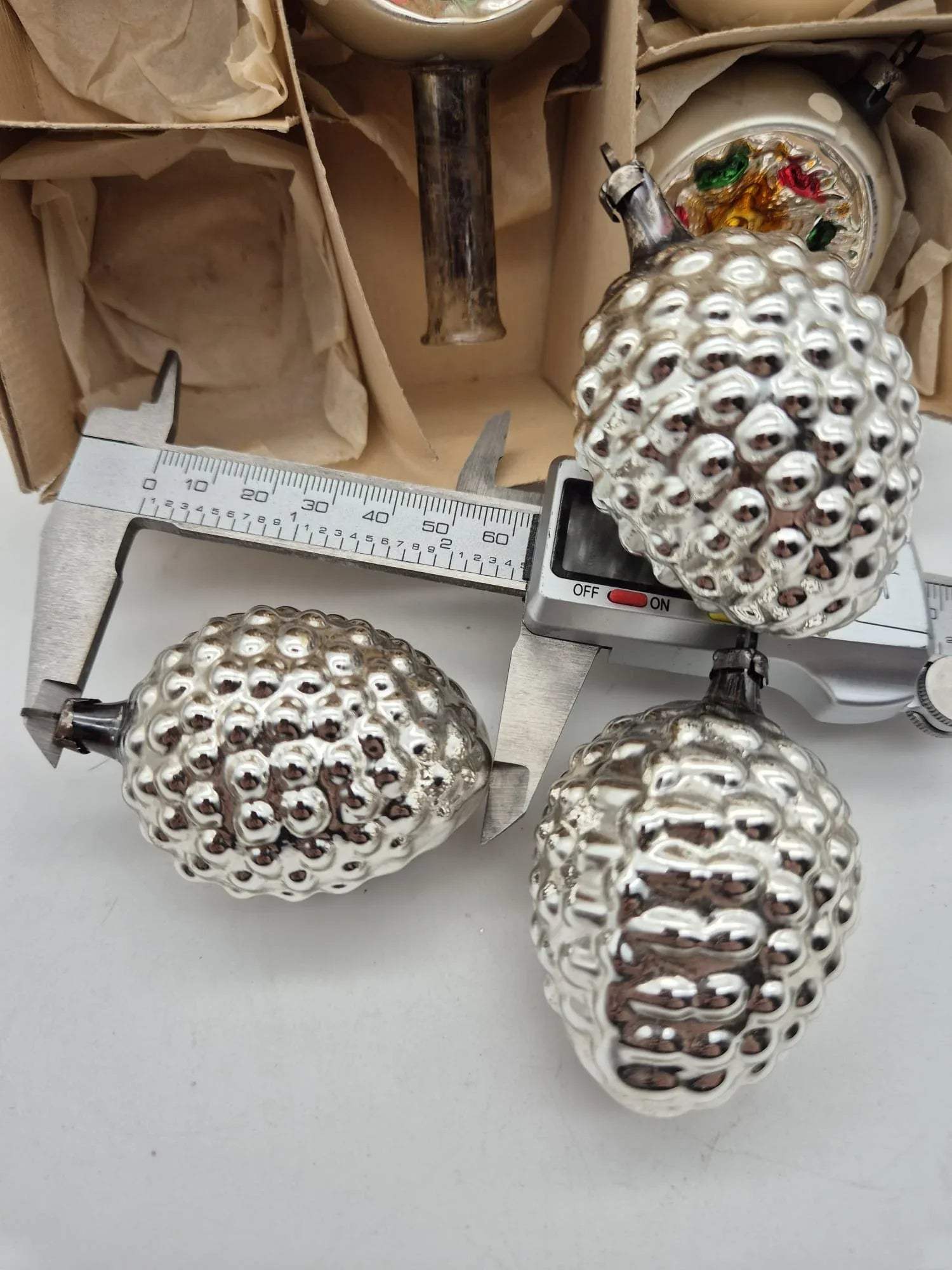 Alter Christbaumschmuck im Set