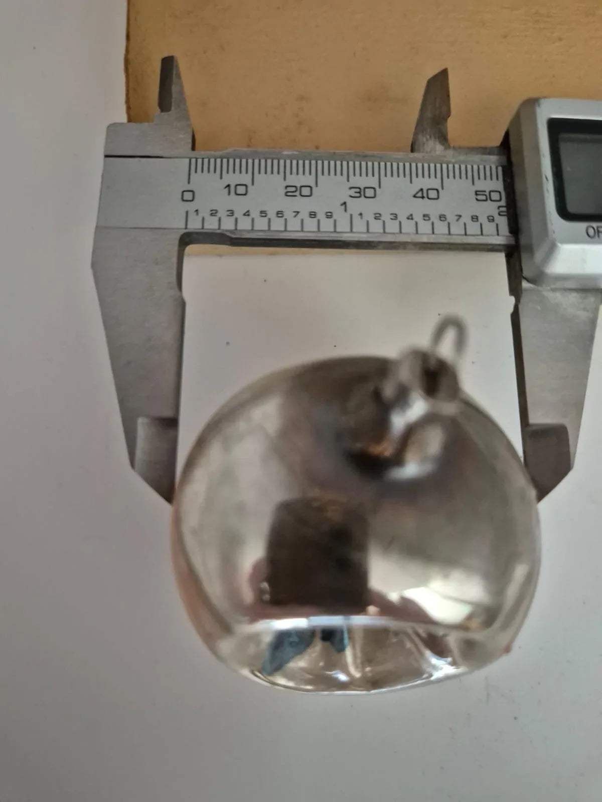Alte Weihnachtskugeln, bunter Christbaumschmuck