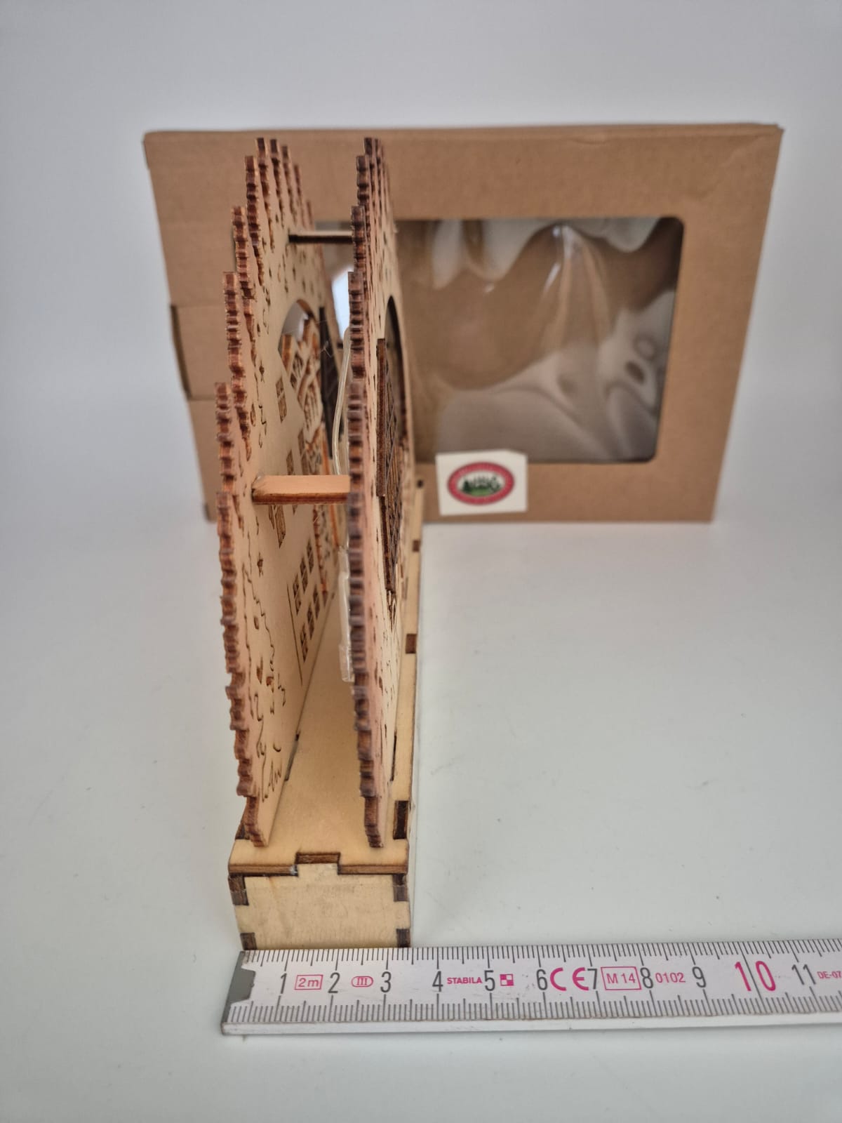 Sigro LED Schwibbogen Holz mit Wintermotiv