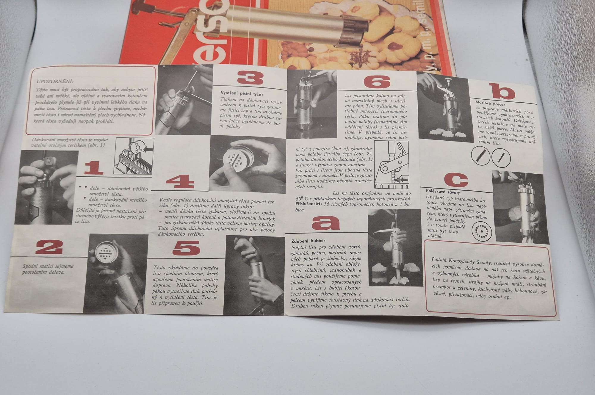 Universal Gebäckpresse – Kovozávody Semily (Tschechoslowakei)