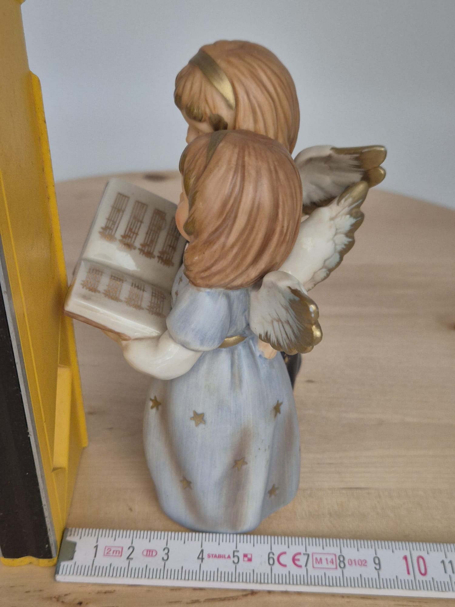 Goebel Porzellanfigur – Zwei Engel mit Gesangsbuch