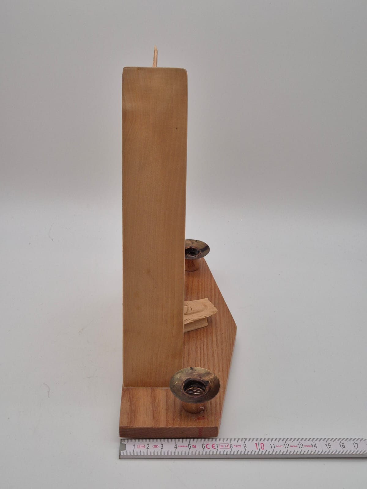 Erzgebirgische Krippe mit Kerzenhaltern – Expertic DDR