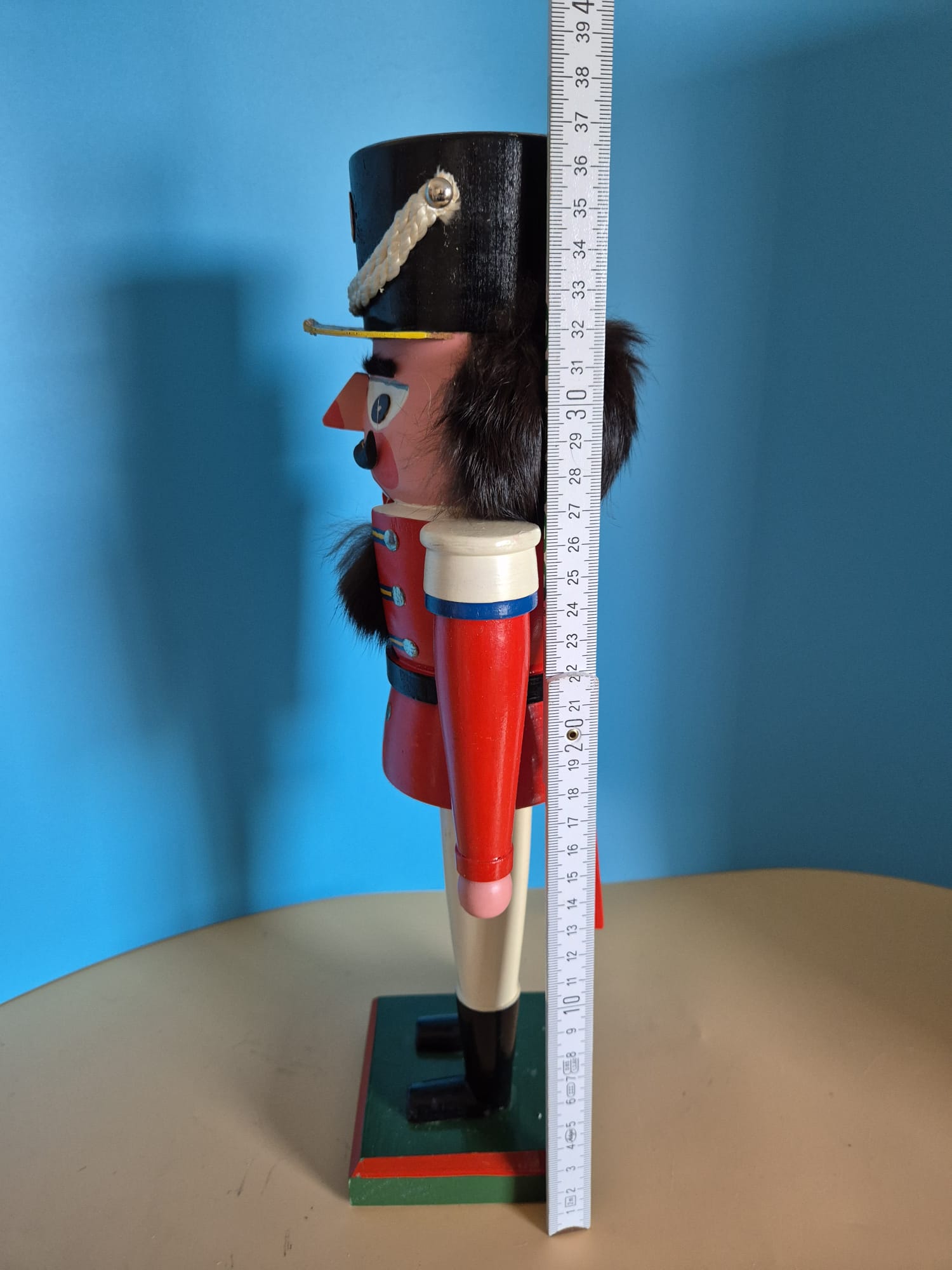 Holz-Nussknacker – ca. 37 cm hoch