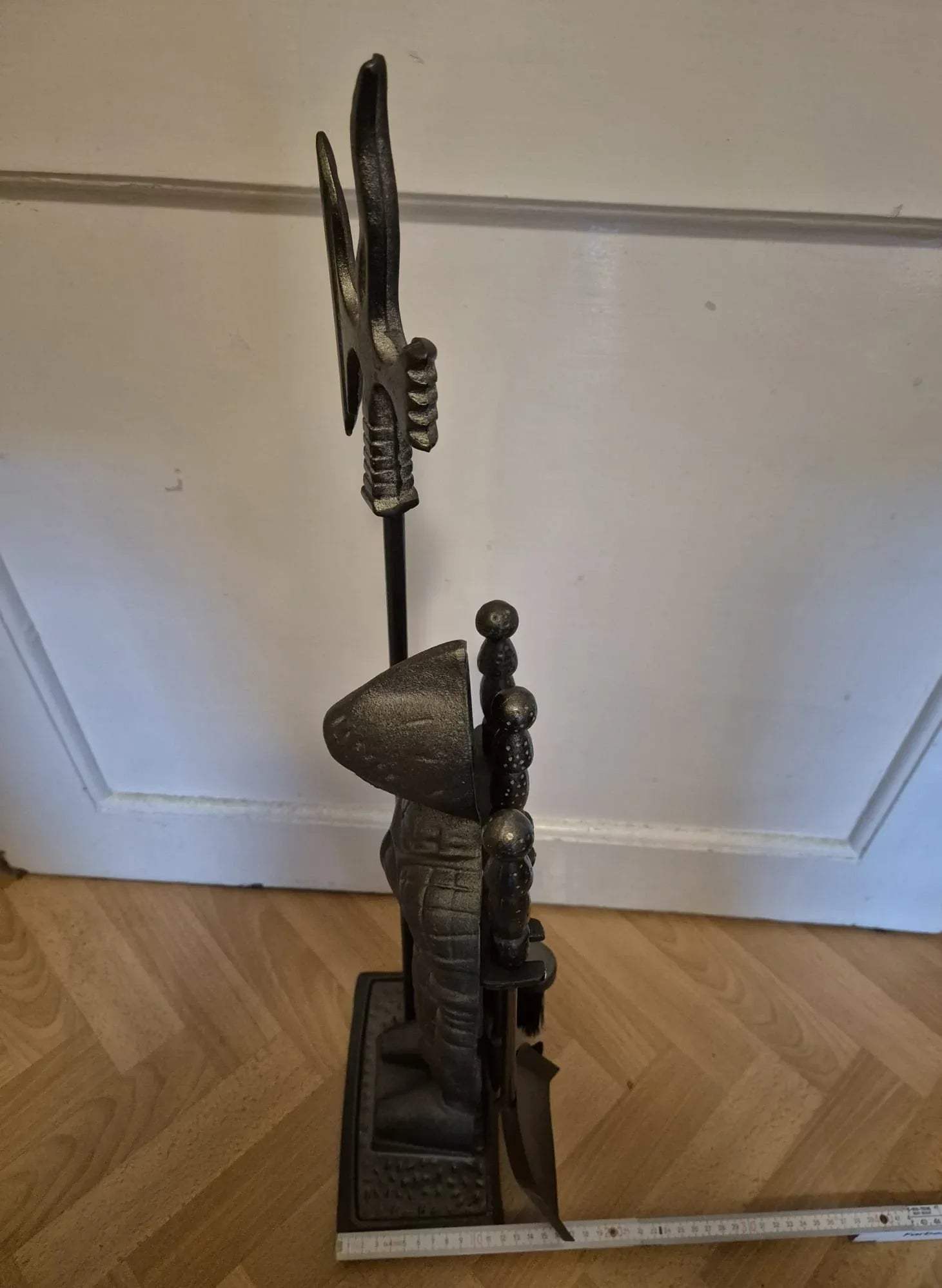 Kaminbesteck Ritter aus Gusseisen